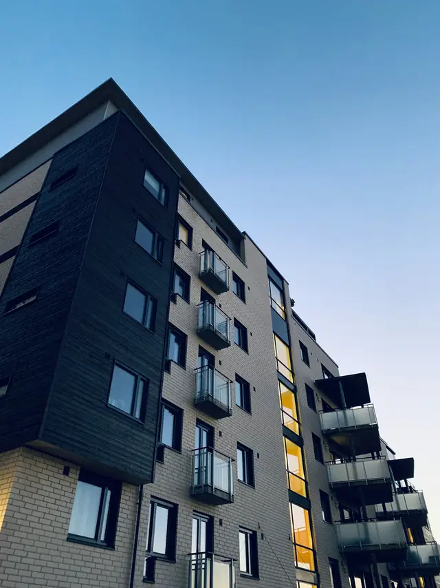 Residential building under monthly stewardship.